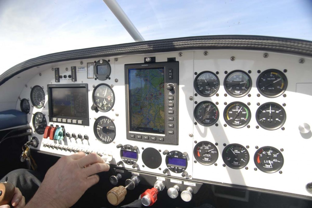 Cockpit RV9